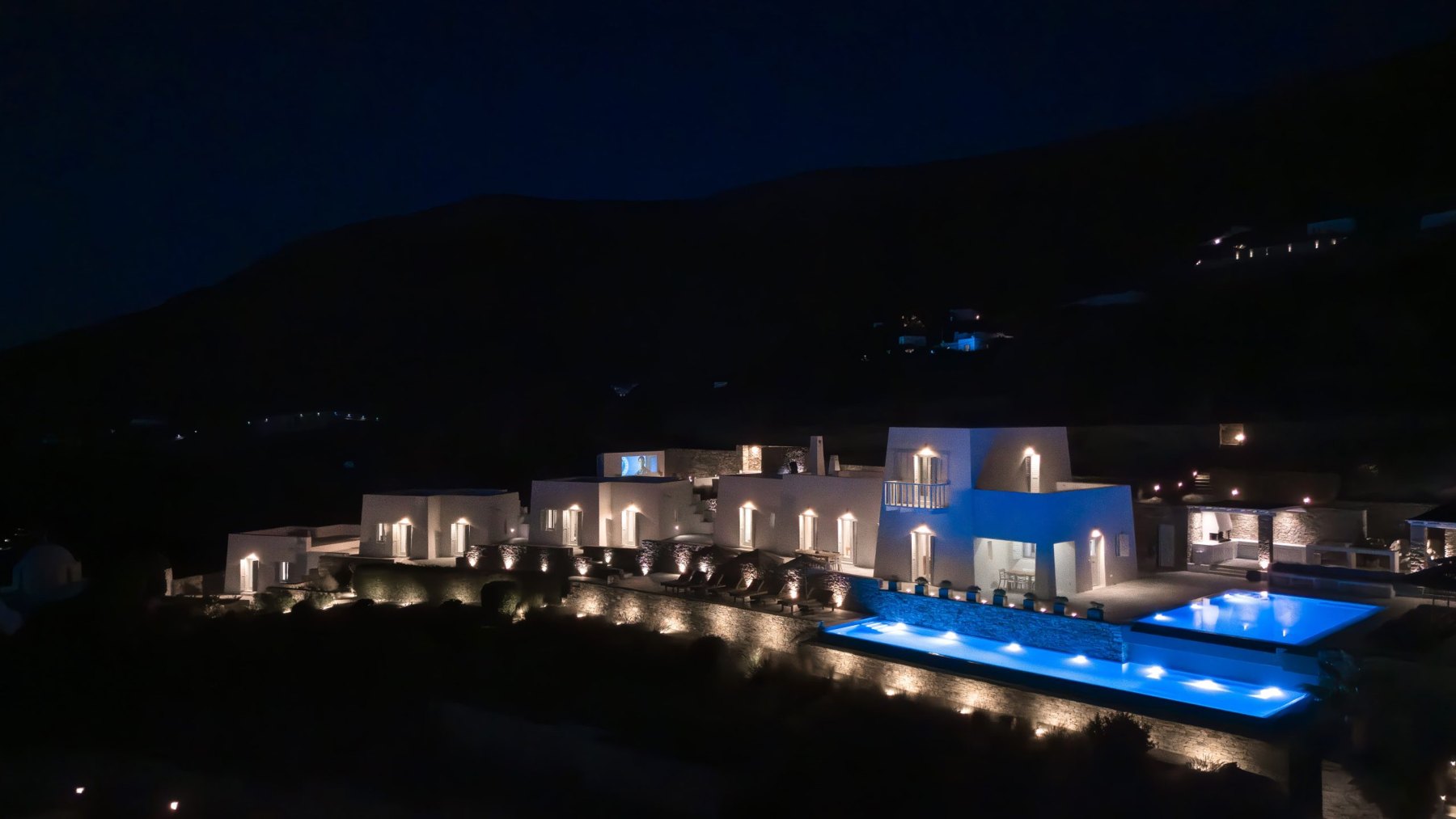 6-Bedroom Sea View Villa in Parikia — photograph 2