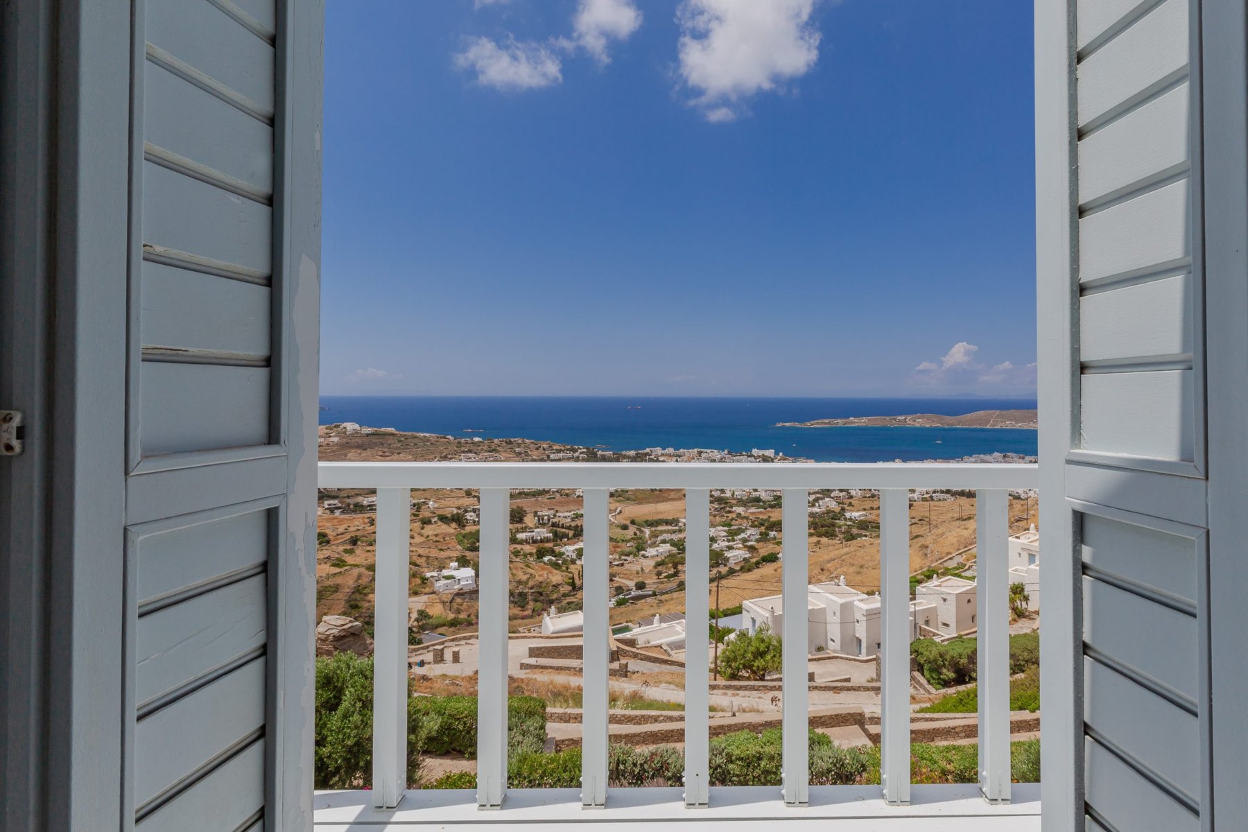 6-Bedroom Sea View Villa in Parikia — photograph 24
