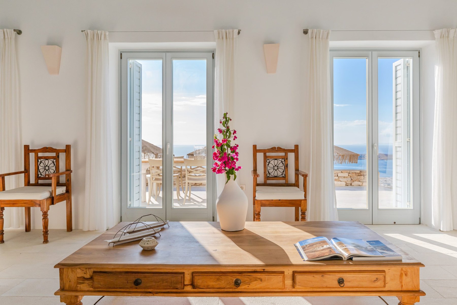 6-Bedroom Sea View Villa in Parikia — photograph 34