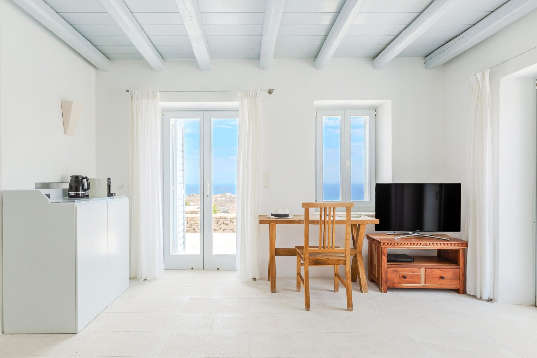 6-Bedroom Sea View Villa in Parikia — photograph 39