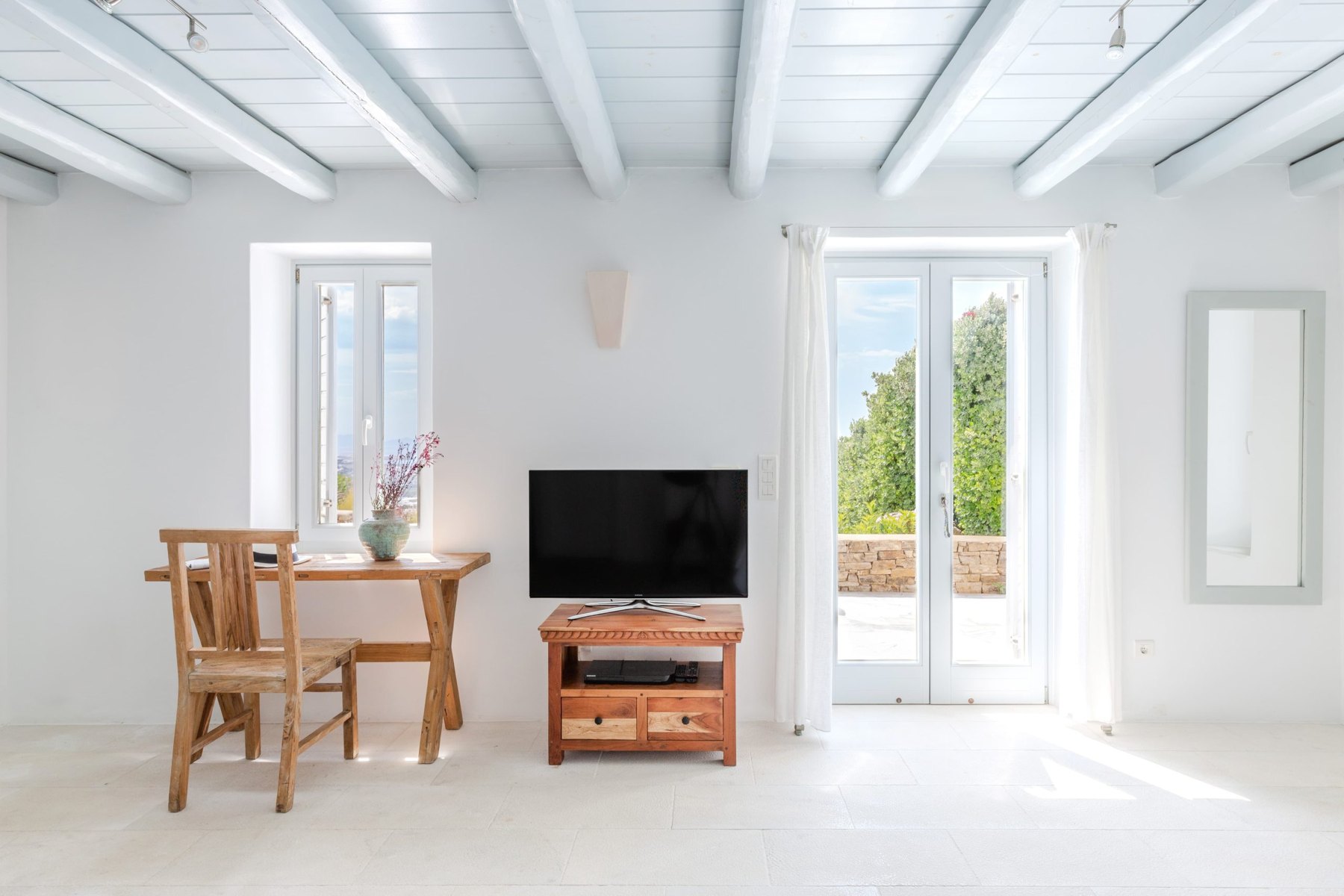 6-Bedroom Sea View Villa in Parikia — photograph 45